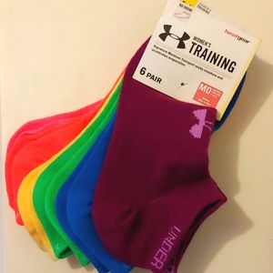 Women's Under Armour socks